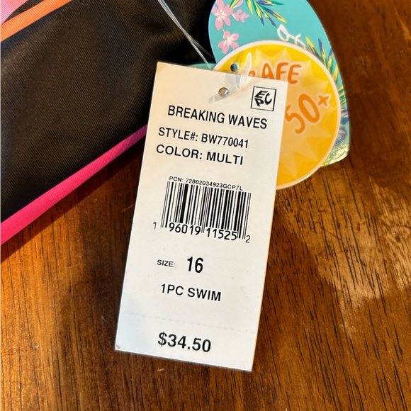 Girls swimsuit size 16 - Picture 3 of 4